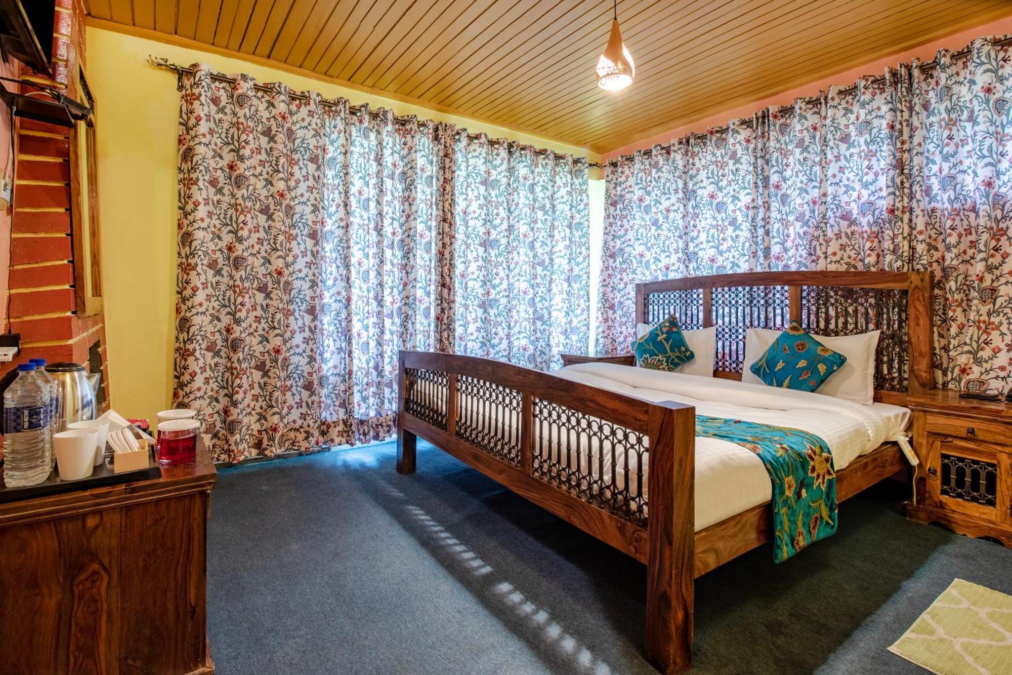 Hotel Little Silver Pahalgām エクステリア 写真