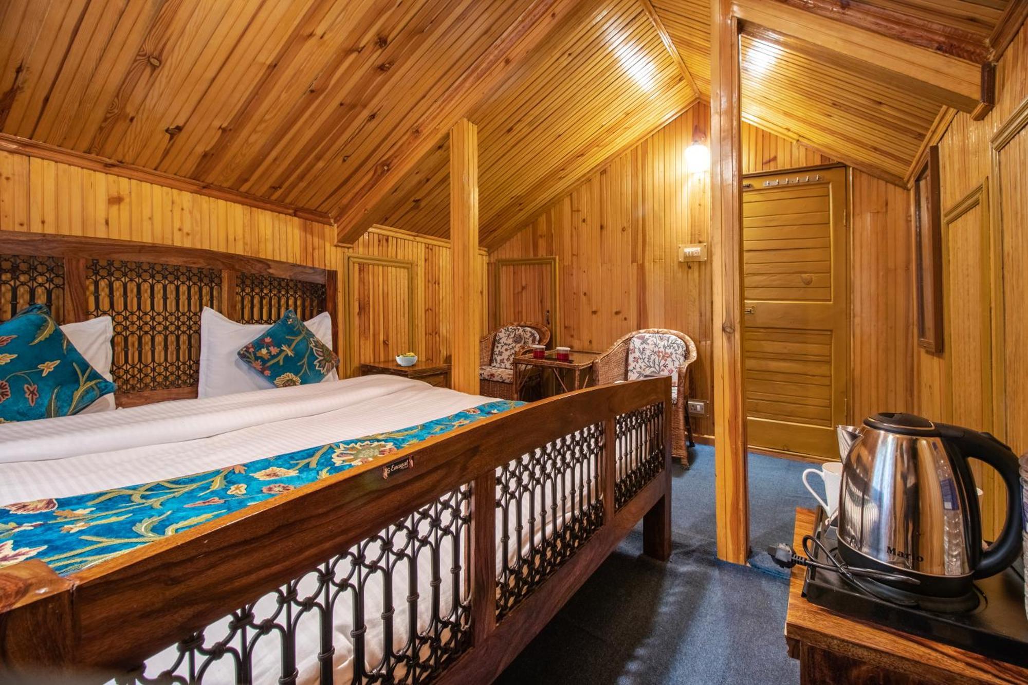 Hotel Little Silver Pahalgām エクステリア 写真