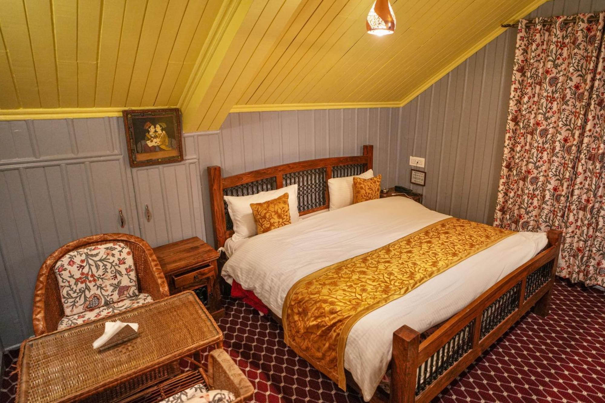 Hotel Little Silver Pahalgām エクステリア 写真